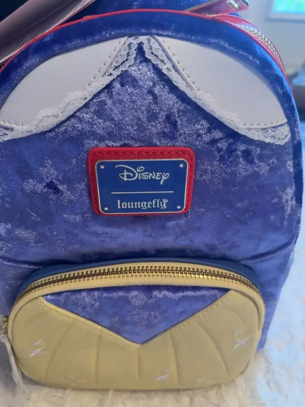 Loungefly Disney Snow‎ White Velvet Mini Backpack